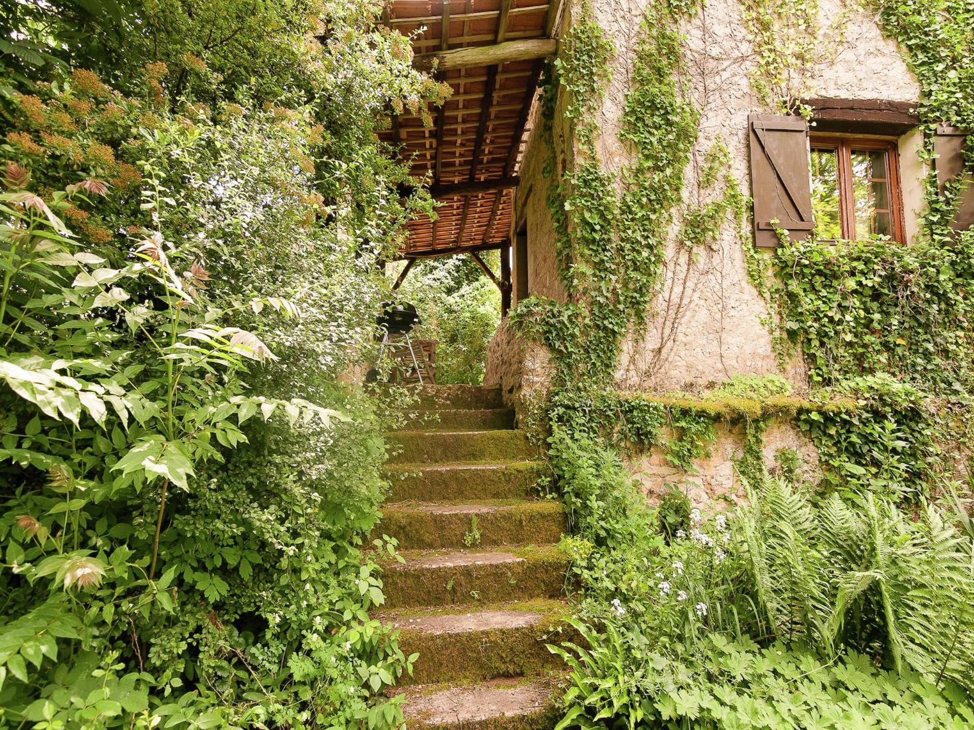 Cottage In Les Eyzies De Tayac Sireuil With Pool Meyrals Exteriör bild